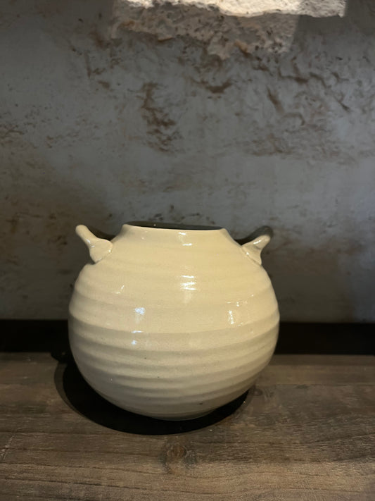 Round Vase